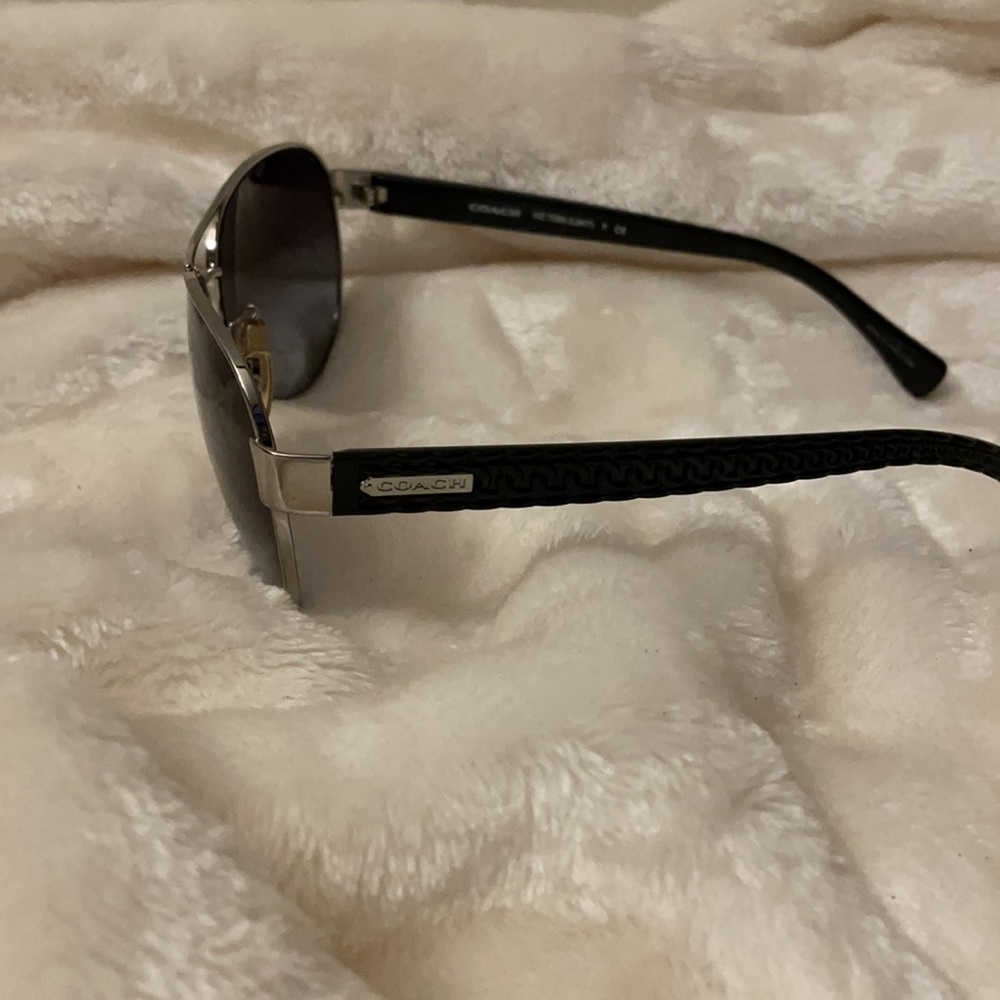 Authentic Coach sunglasses - Picture 3 of 5